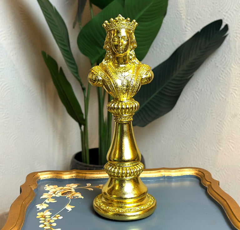 Golden Chess King, Queen And Knight Figurine Set - 3 PCs